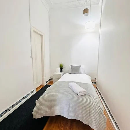 Hostel Luxury In The Centre Of Lisbon, Alfama *