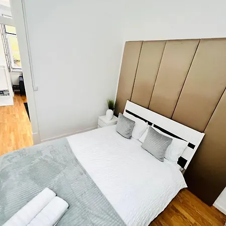 Hostel Luxury In The Centre Of Lisbon, Alfama